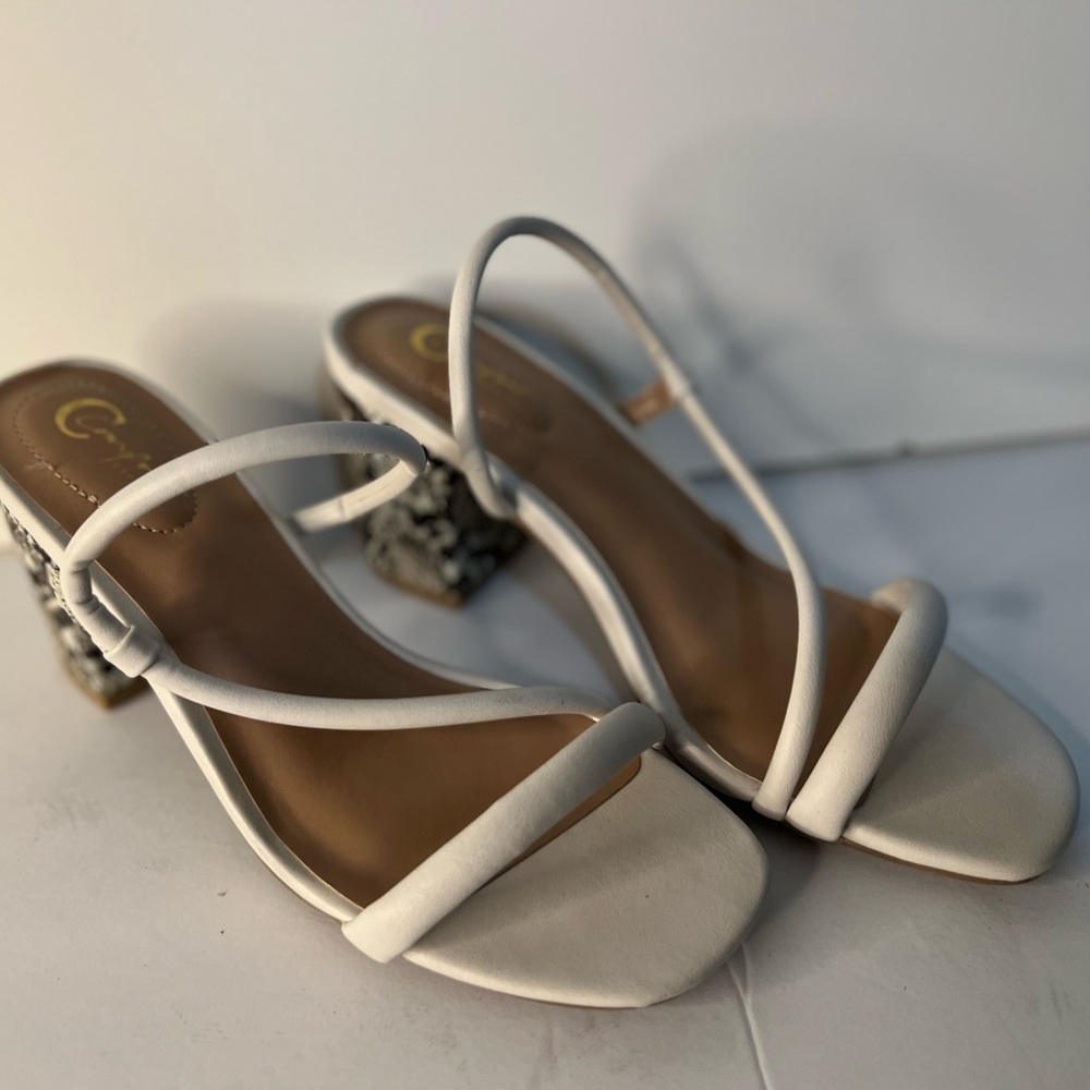 C Comfort EST 1946 Womens Shoes